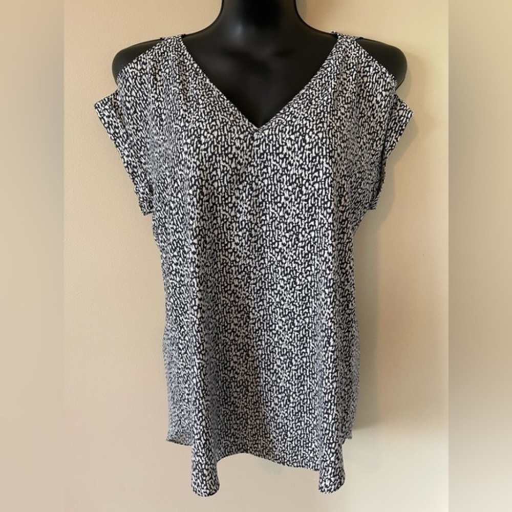 Express Black and White Cold Shoulder Top Size Medium
